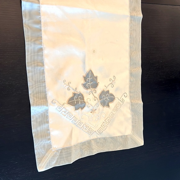 Dining Table Runner - Picture 5 of 5